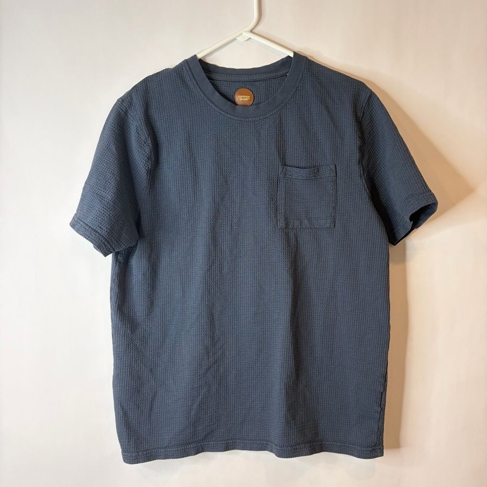 Common People Navy Seersucker Textured T-Shirt Medium - Picture 3 of 8